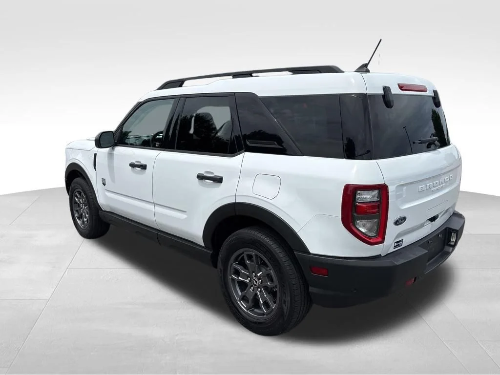Used 2022 White Ford Big Bend image 3