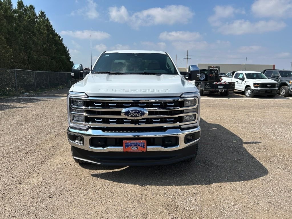 New 2026 Oxford White Ford Lariat image 10