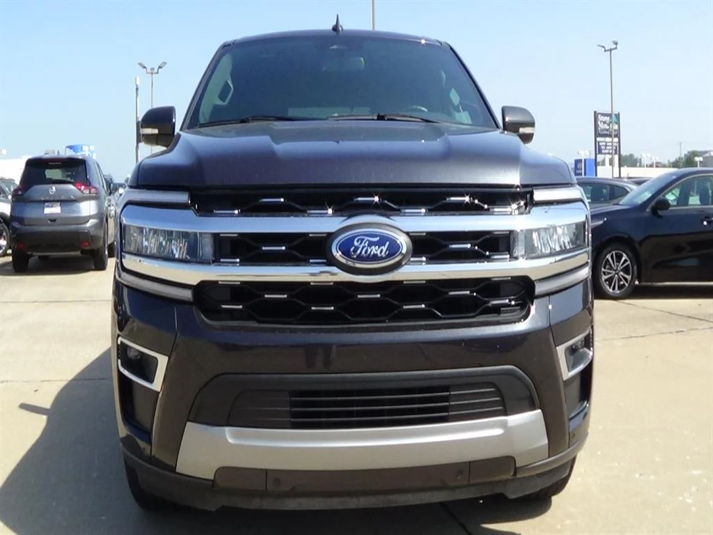 Certified Used 2024 Dark Matter Gray (hy) Ford Limited image 3