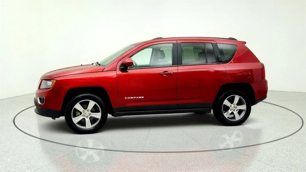 Used 2017 Deep Cherry Red Crystal Pearlcoat Jeep High Altitude 4x4 *Ltd Avail* w/ Sunroof & Remote Start image 8