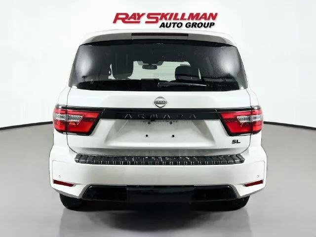 Used 2023 White Nissan SL image 5