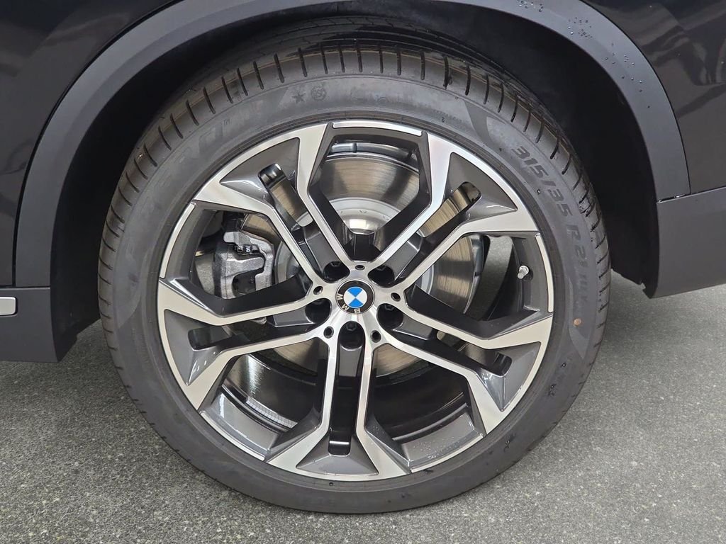 New 2026 Black Sapphire Metallic BMW xDrive50e image 16