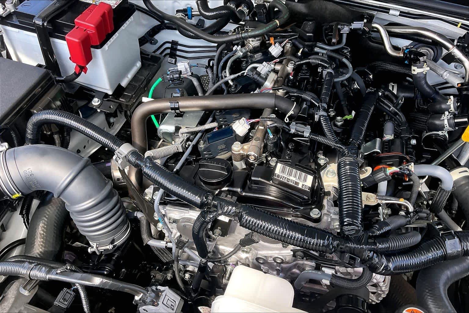 Used 2025 Ice Cap Toyota SR5 image 30
