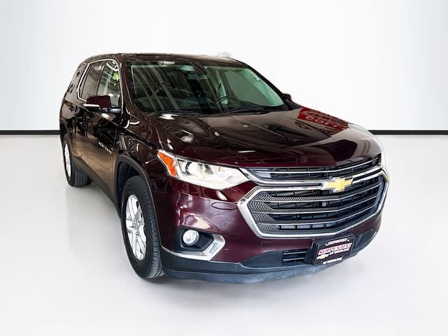 Used 2019 BLACK CURRANT METALLIC Chevrolet LT Cloth image 3