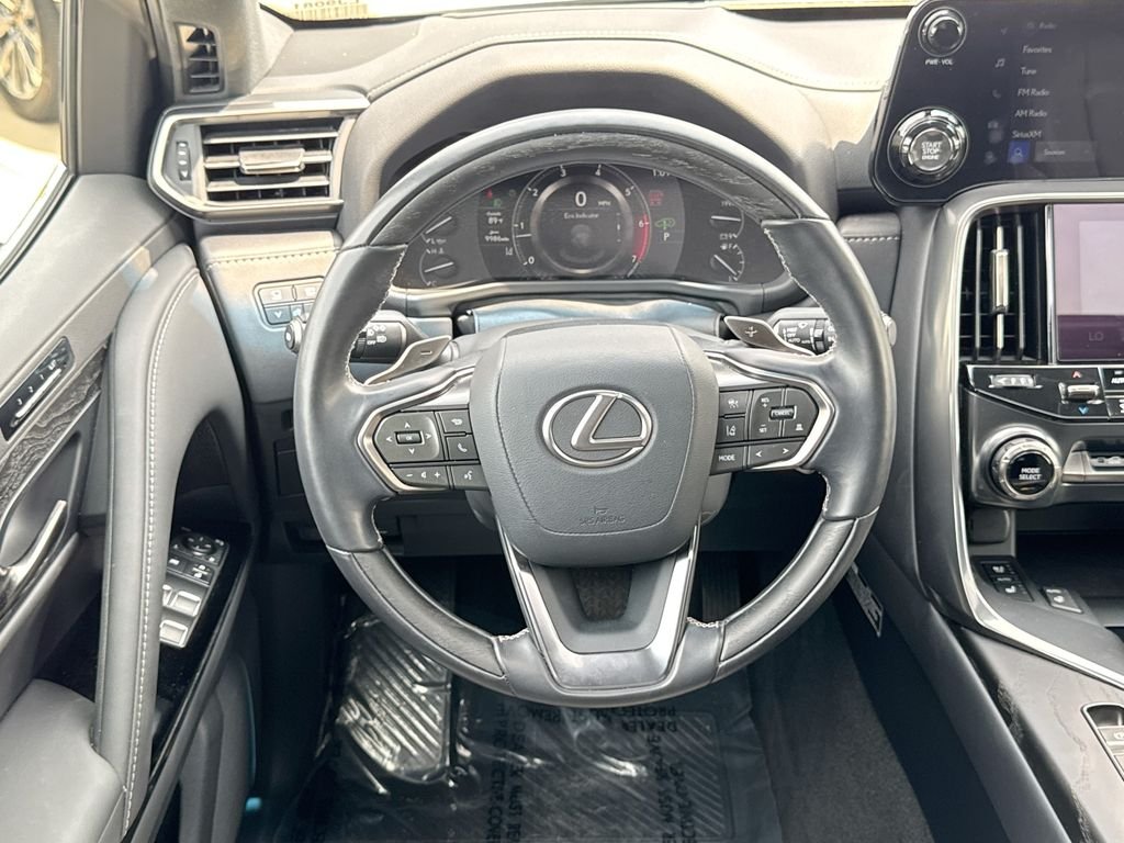 Used 2024 White Lexus 600 Luxury image 23