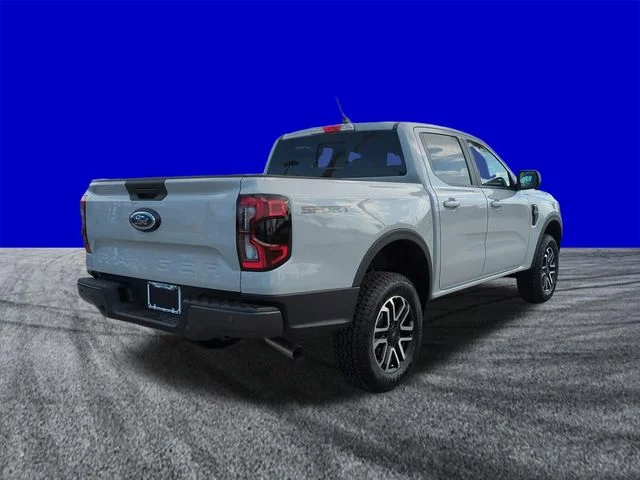 New 2026 Avalanche Ford Lariat® image 4