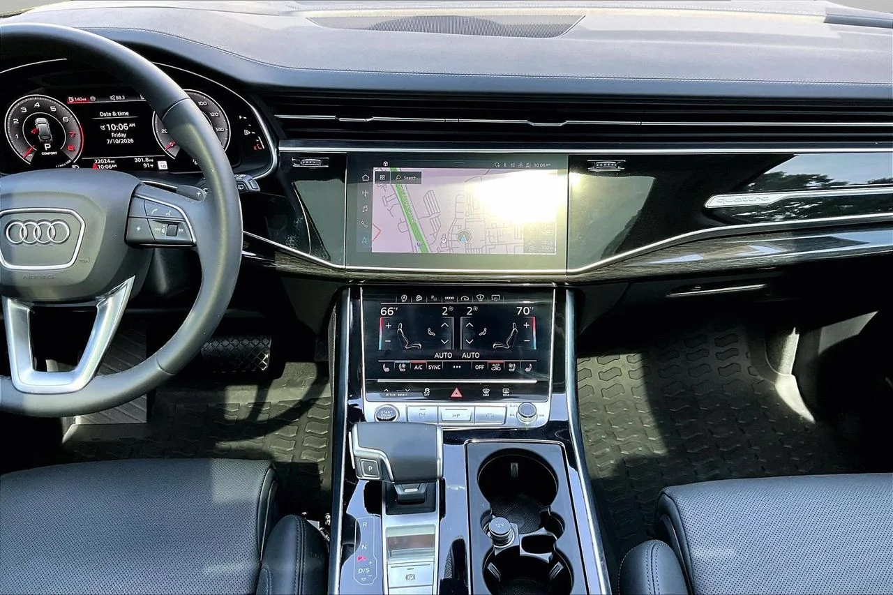 Certified Used 2024  Audi 55 Prestige image 11