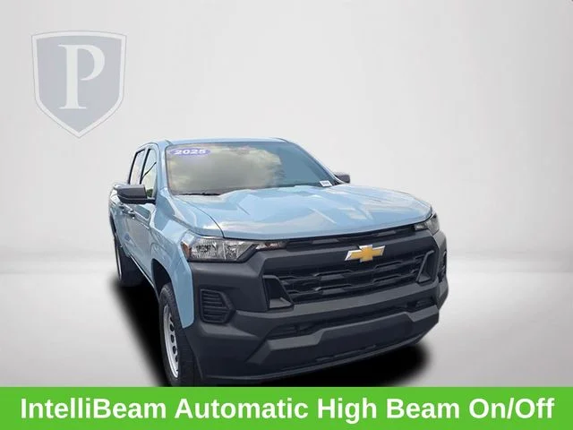 Certified Used 2025  Chevrolet Work Truck image 16