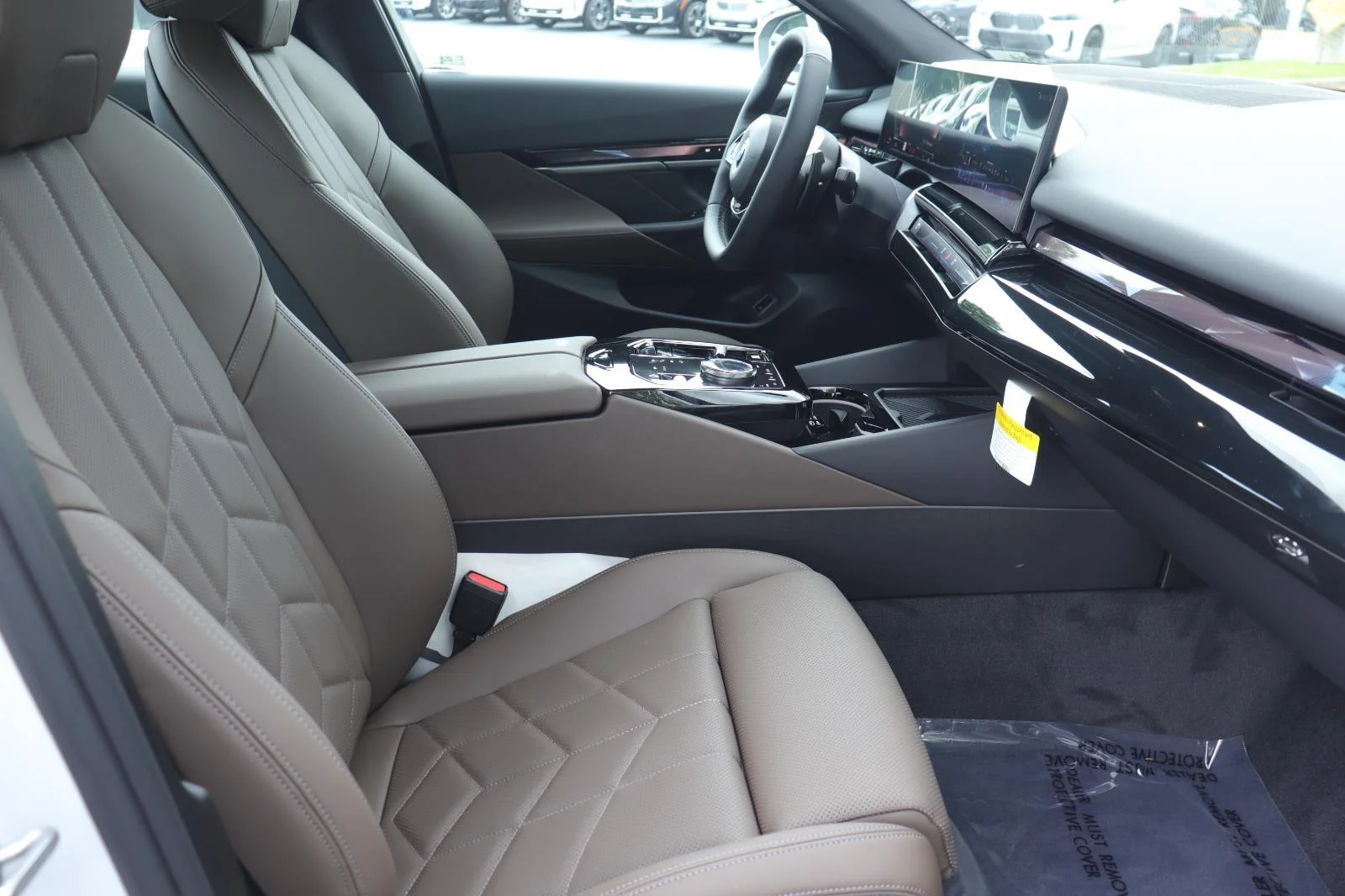 New 2027 Mineral White Metallic BMW 530i image 17