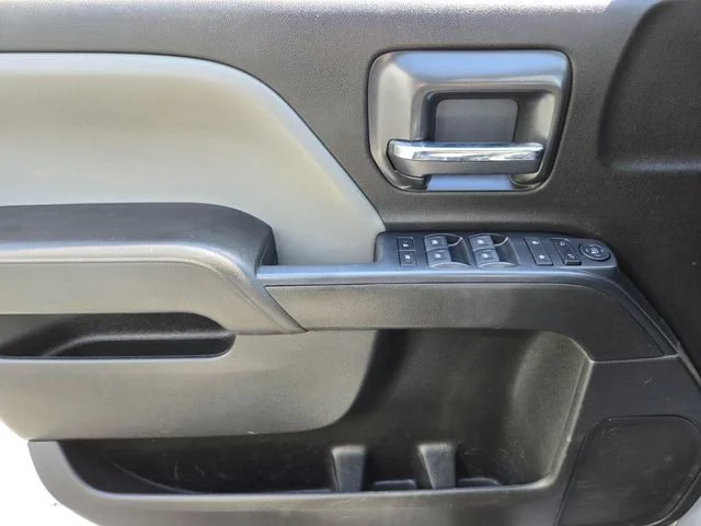 Used 2019 SILVER ICE METALLIC Chevrolet Work Truck image 35
