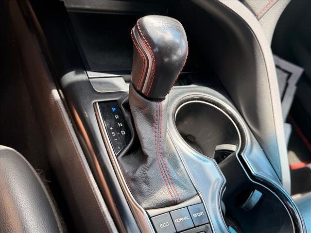 Used 2020 Midnight Black Metallic TOYOTA  image 16