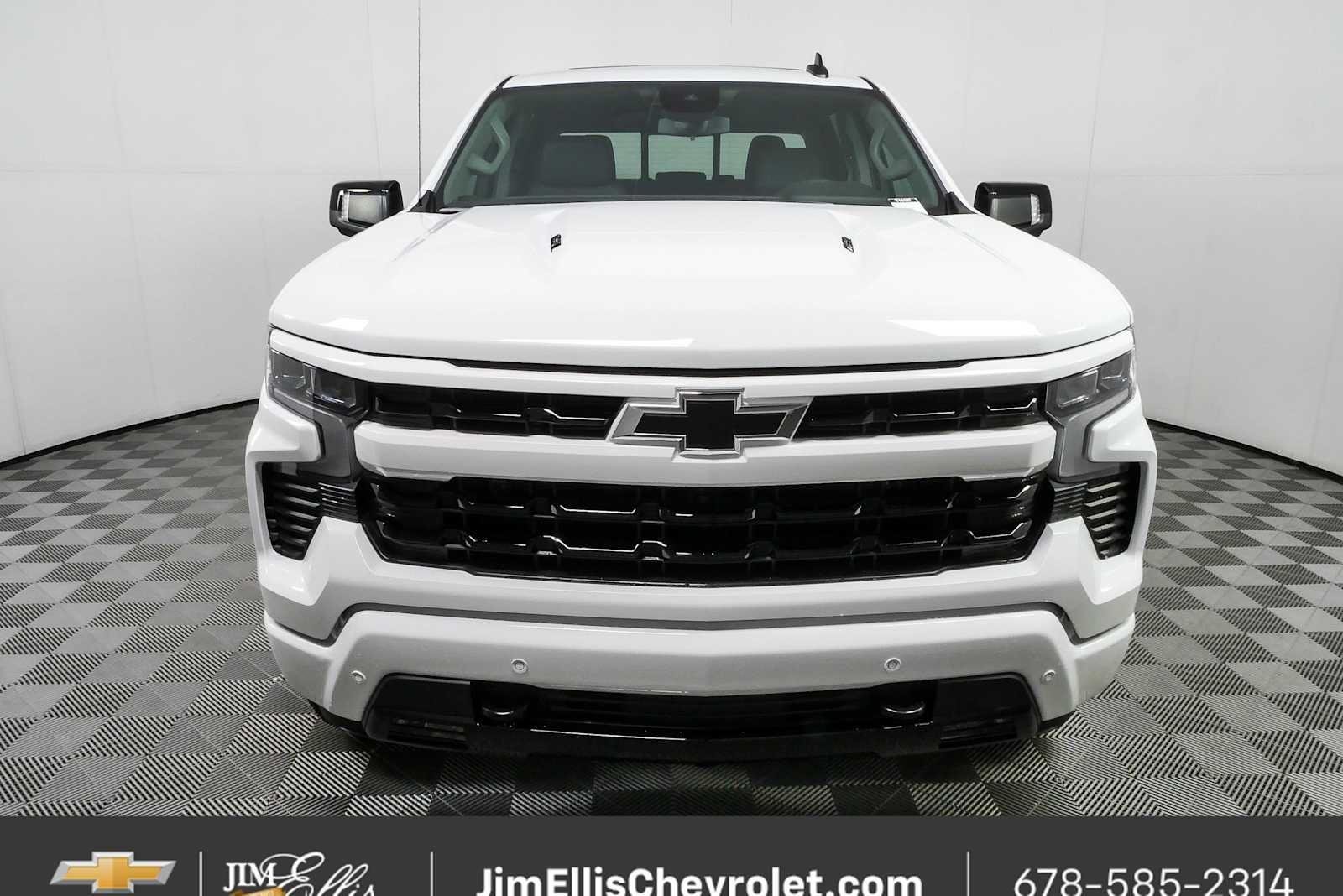 New 2026 Summit White Chevrolet RST image 35