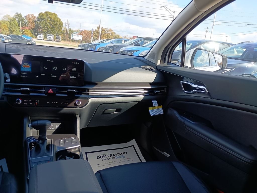 New 2026 Glacial White Pearl Kia EX image 11