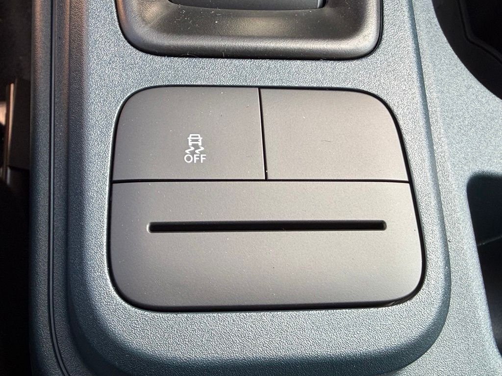 New 2026 Gray Ford Lariat image 18
