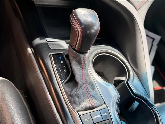 Used 2020 Midnight Black Metallic TOYOTA  image 16