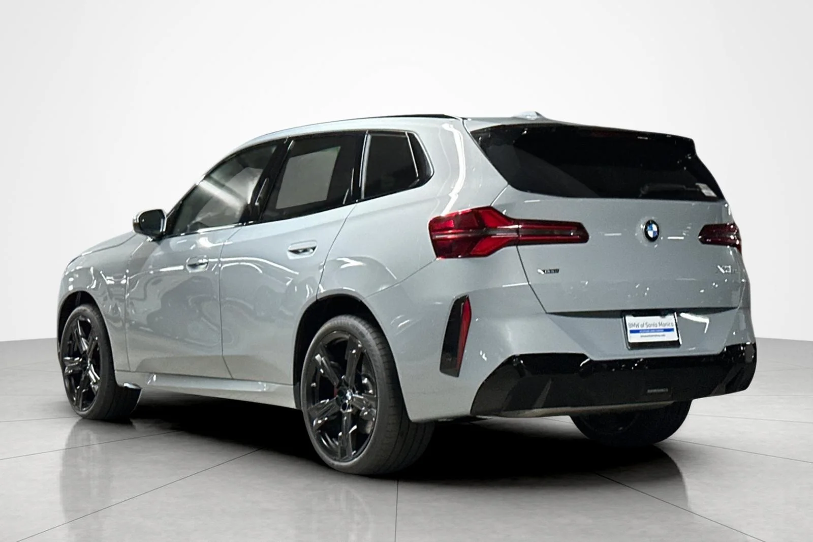 New 2026 Brooklyn Grey Metallic BMW 30 xDrive image 3