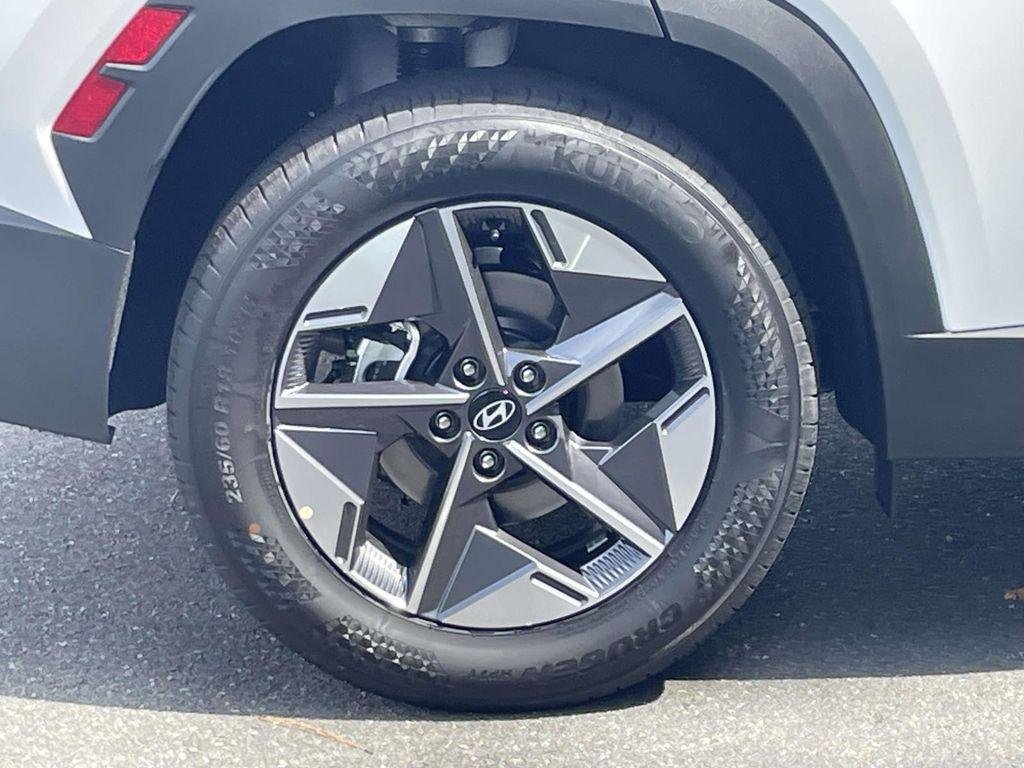 New 2026 White Hyundai SEL Premium FWD image 7