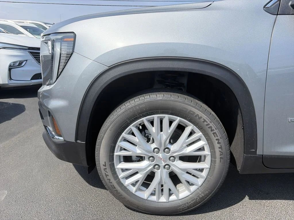 New 2026 Sterling Metallic GMC Elevation image 10