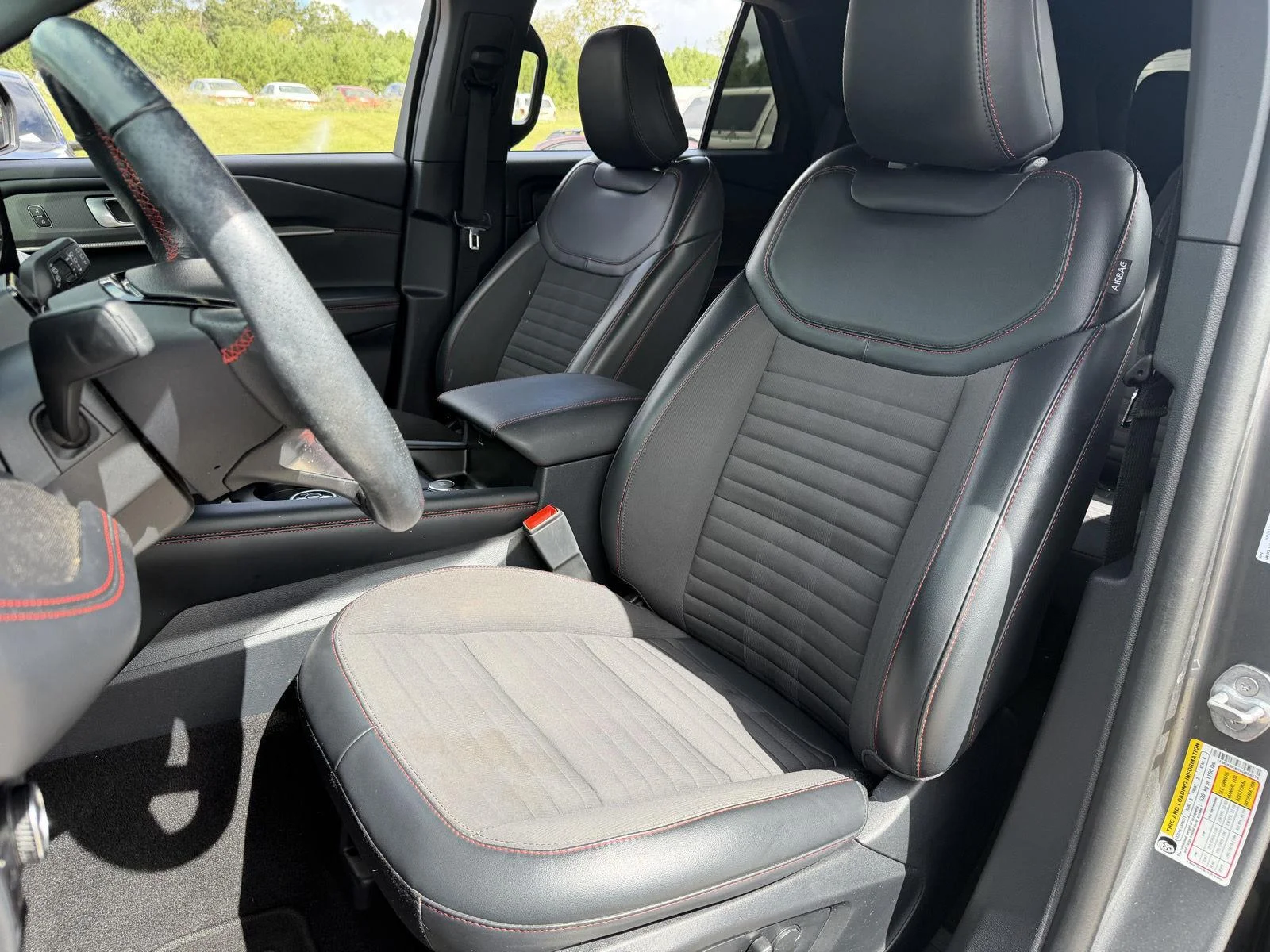 Used 2025 Carbonized Gray Ford ST-Line image 16