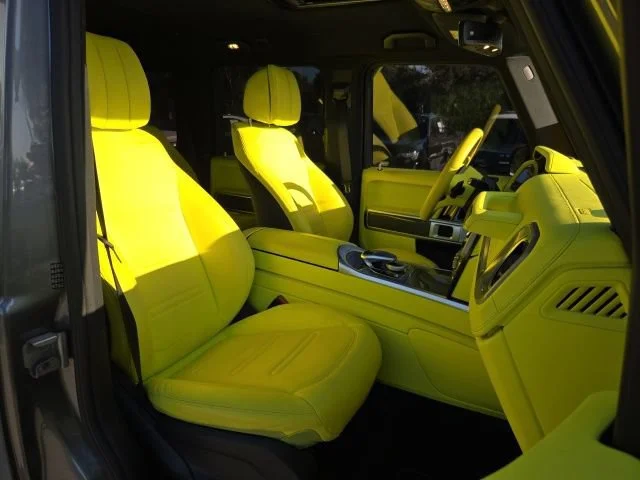 Used 2022 Gray Mercedes-Benz G 550 image 12