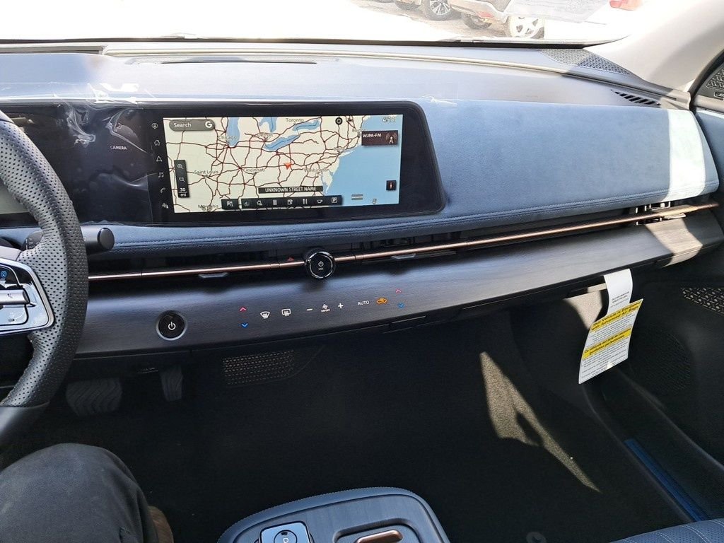 2025 Nissan ARIYA Platinum+ - Photo 20