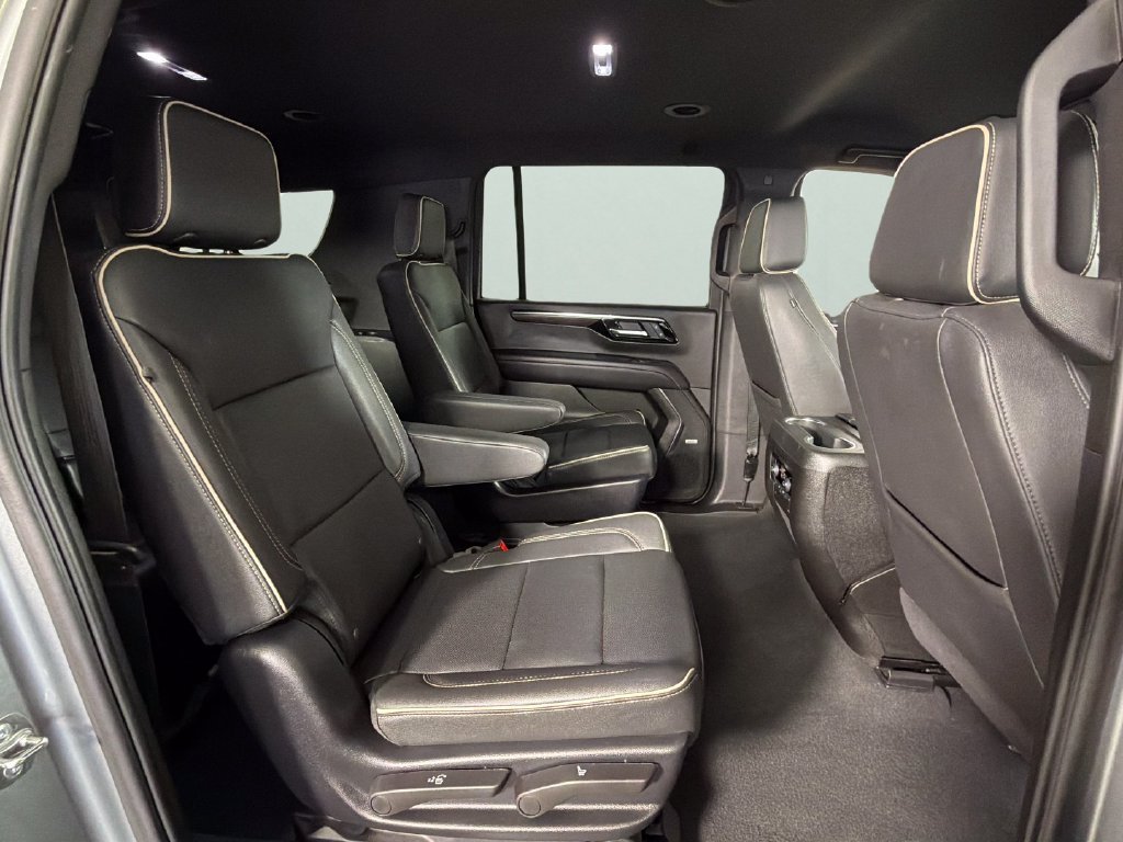 Used 2025 Sterling Gray Metallic Chevrolet Premier image 30