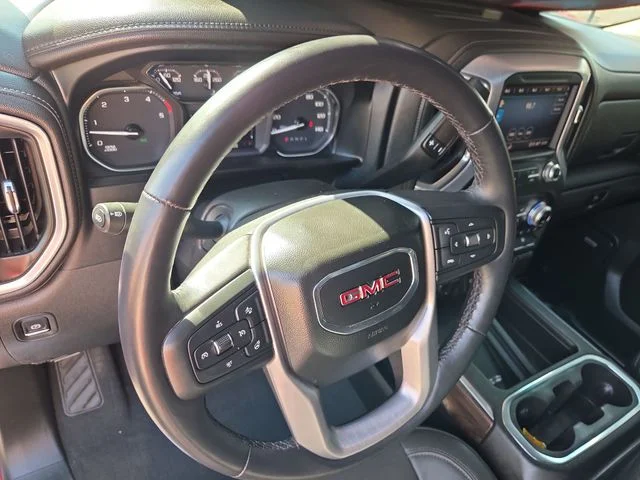Used 2022 Red GMC SLT image 9