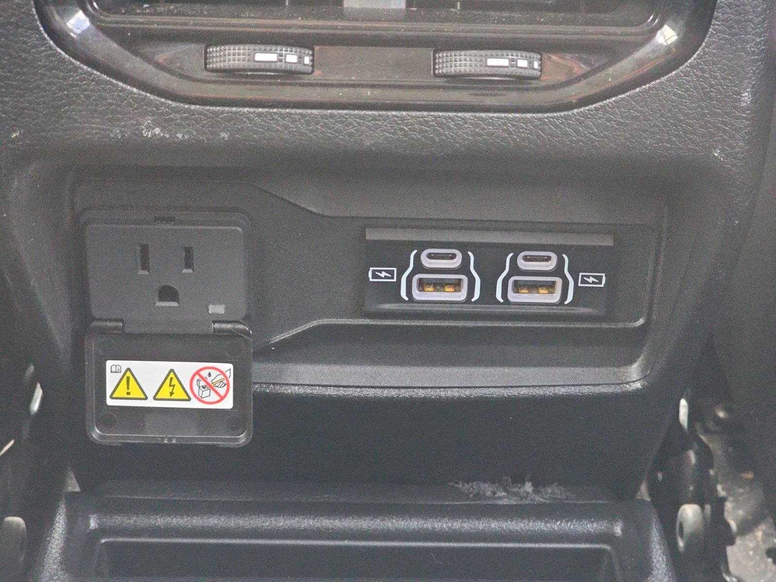 Used 2024 Black Jeep Limited image 24