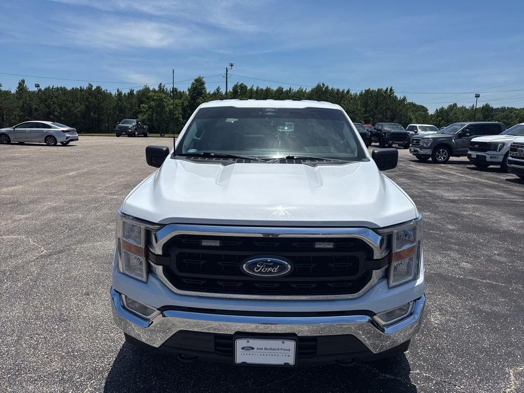 Used 2022 White Ford XLT image 16