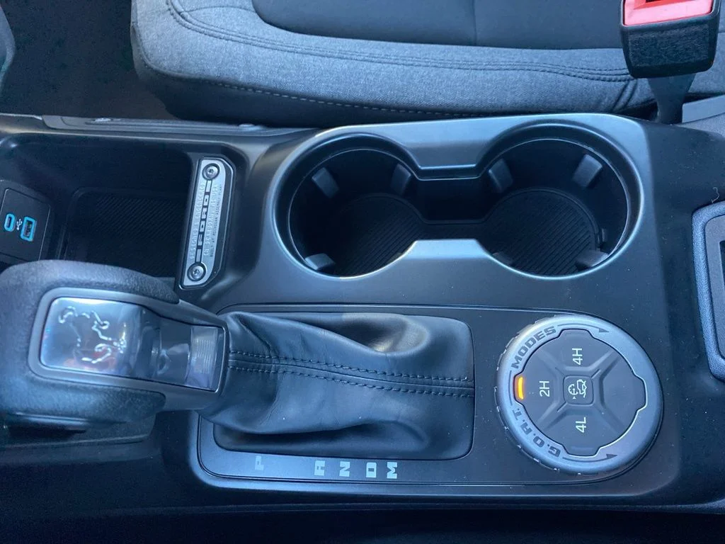 2025 Ford Bronco 4-Door Base - Photo 29