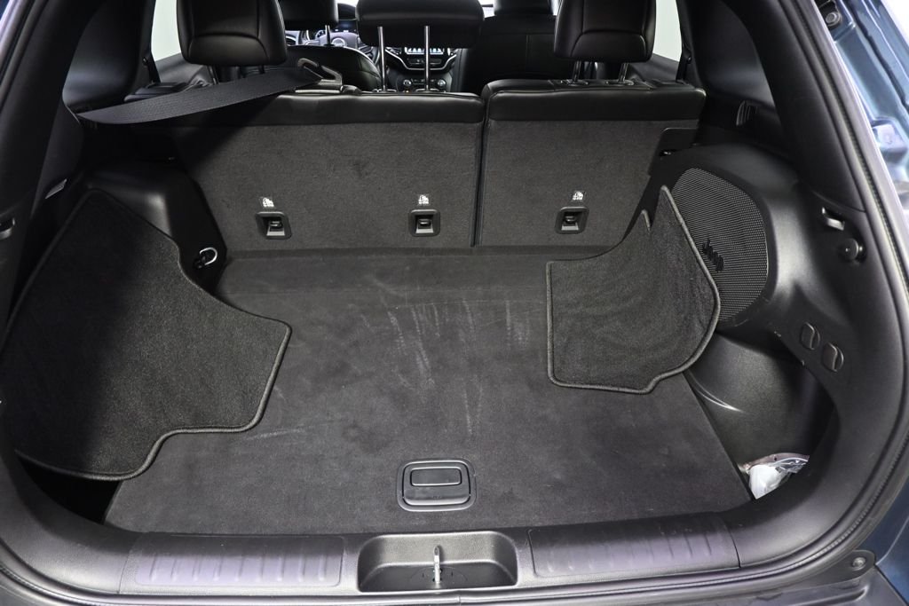 Used 2019 Blue Jeep Limited image 18