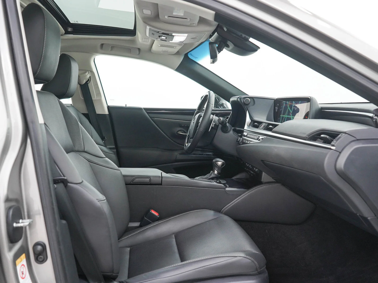 Used 2019 Moonbeam Beige Met Lexus  image 10