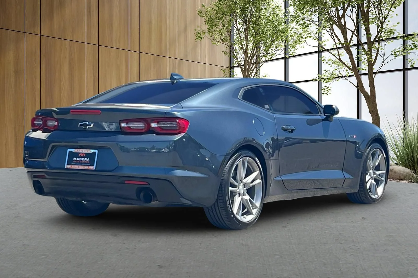 Used 2022 Shadow Gray Metallic Chevrolet LT1 image 4