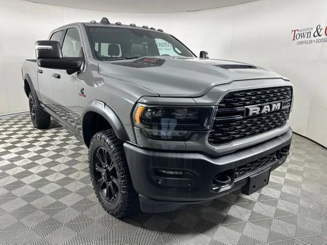 Used 2024 White Ram Rebel image 3