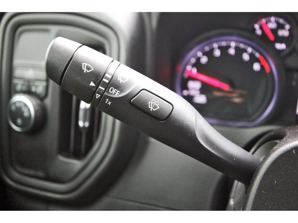 Used 2021 Black Chevrolet Custom image 17