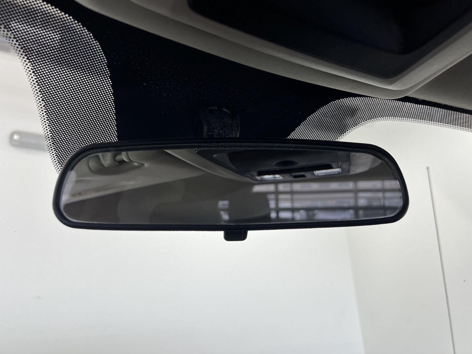 Used 2018 Bright White Clearcoat Ram Tradesman image 22