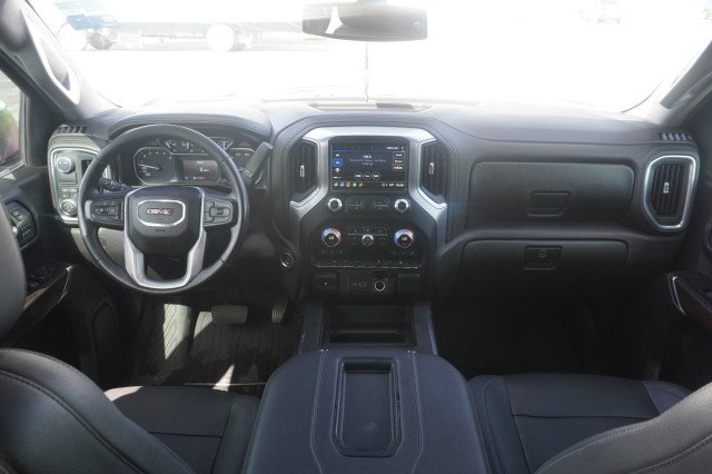 Used 2021  GMC SLT image 24