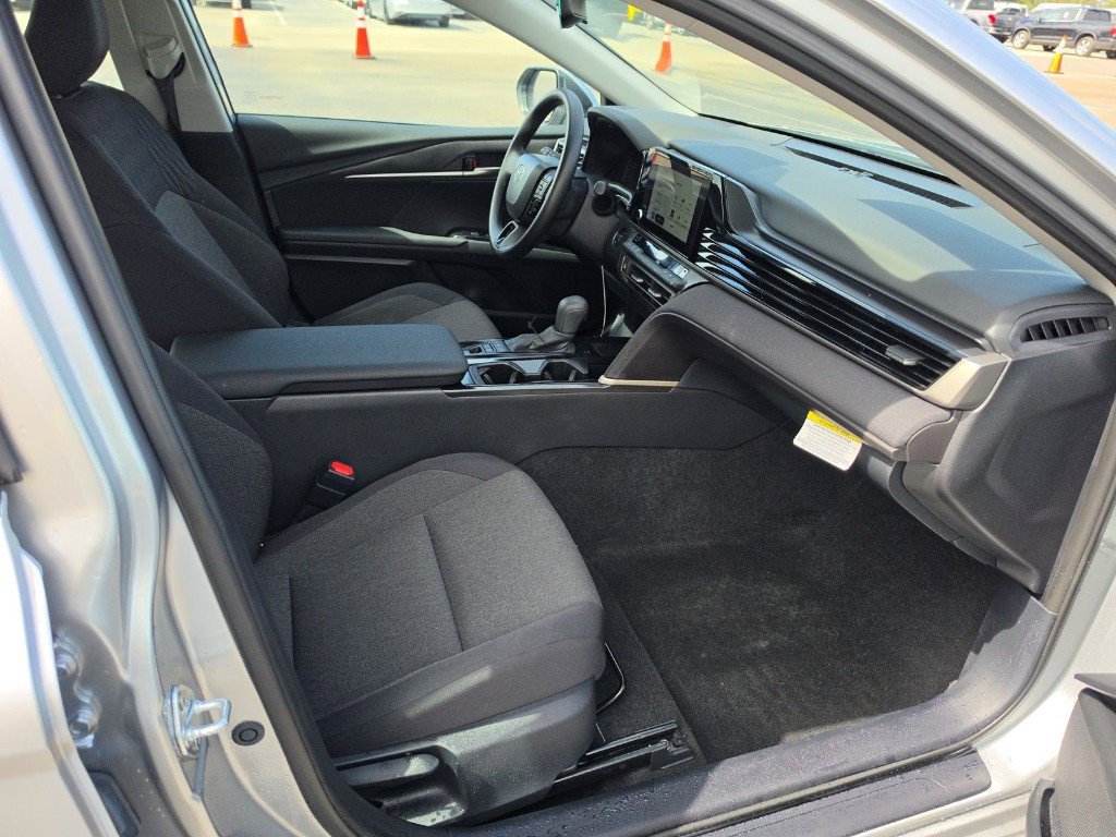 Used 2025 Silver Toyota LE image 10