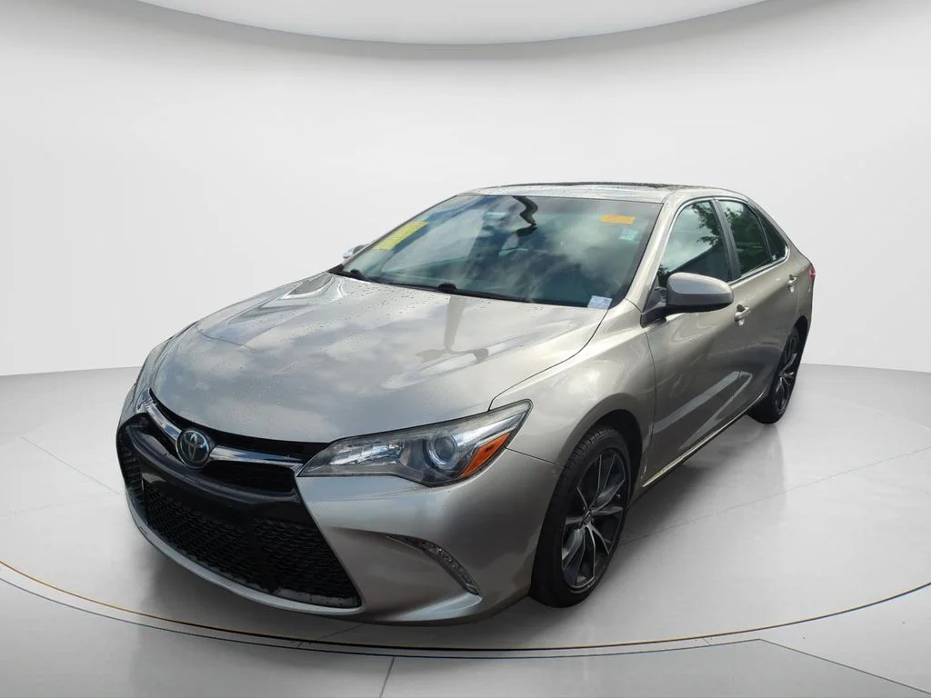 2015 Toyota Camry XSE