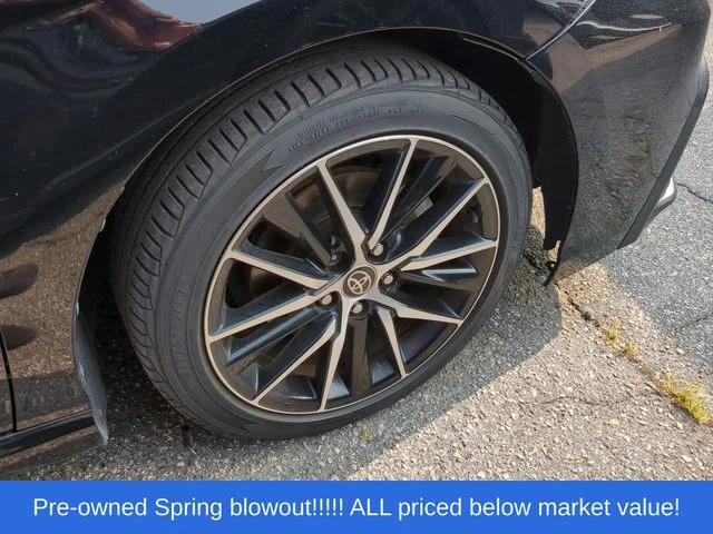 Used 2022 Black Toyota SE image 15