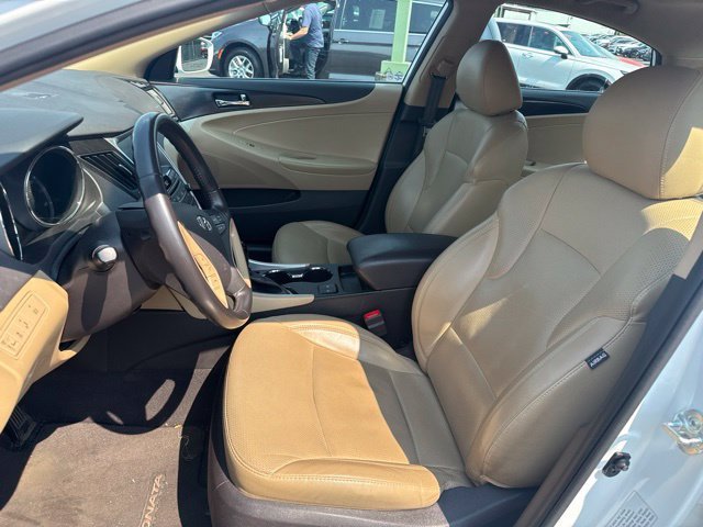 Used 2014 Pearl White Hyundai Limited image 12
