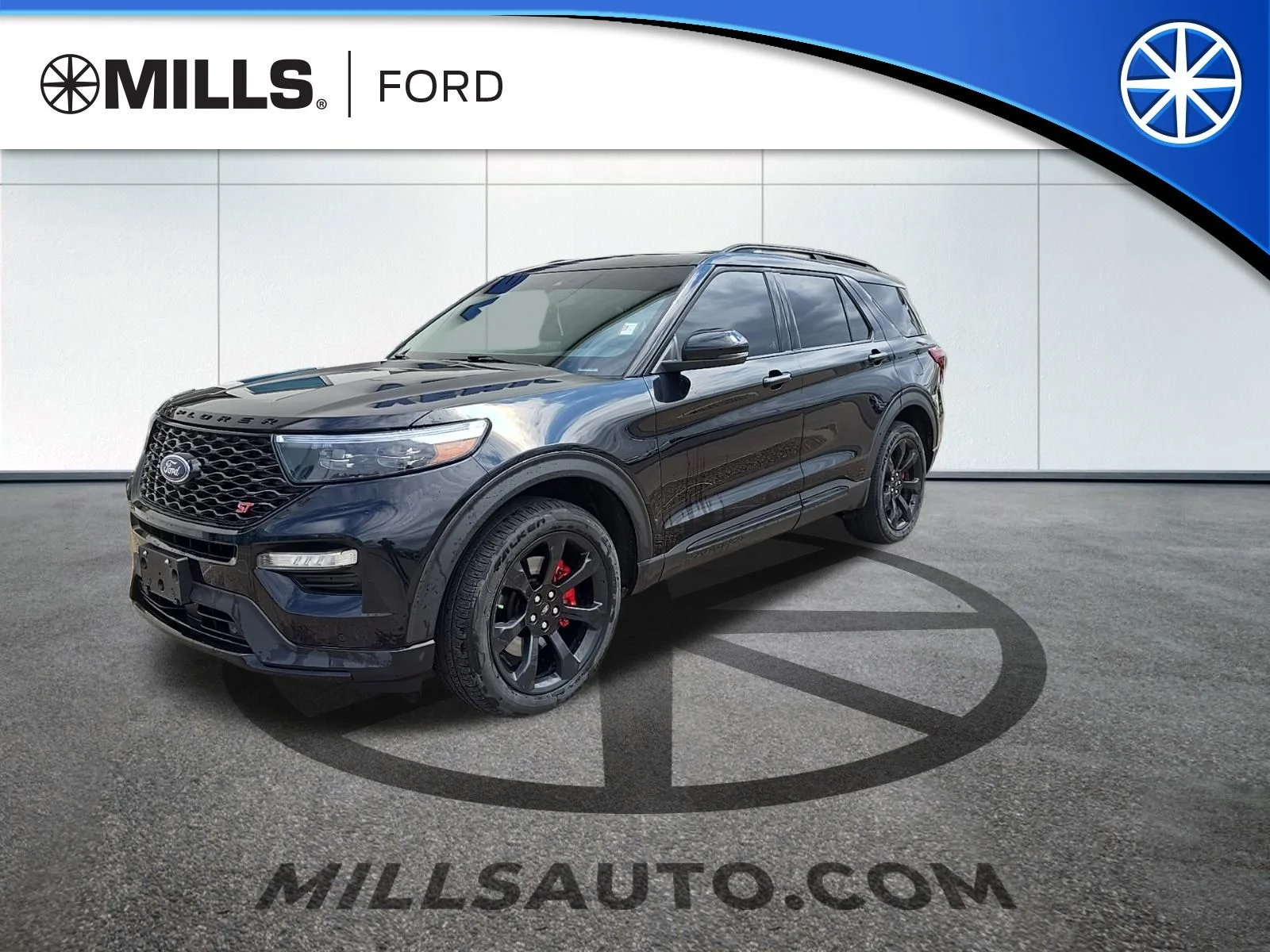 2023 Ford Explorer ST 4WD's photo