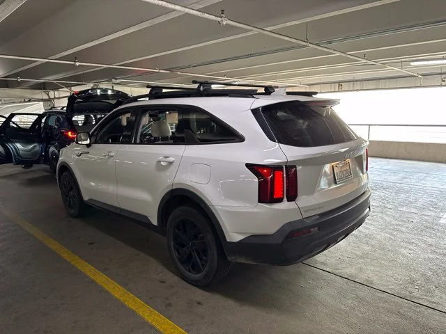 Used 2023 White Kia X-Line S image 5