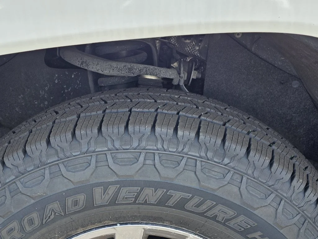 Used 2017 White Toyota SR5 image 26