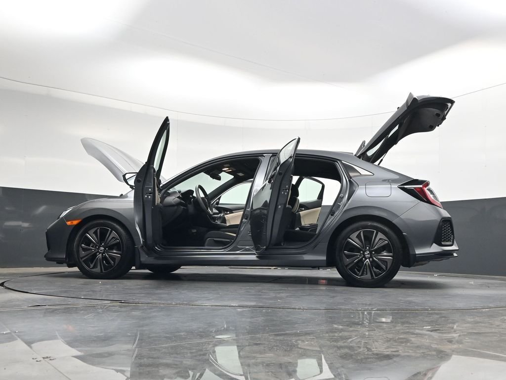 Used 2019  Honda EX image 48