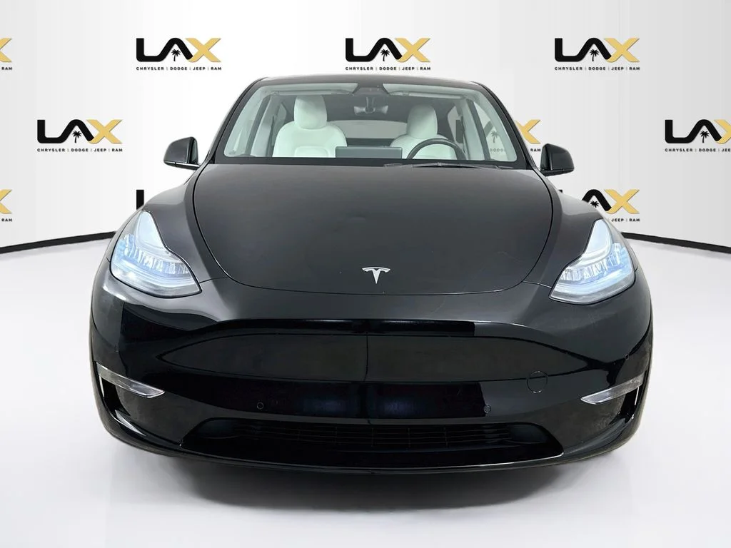 Used 2021 Tesla Model Y Long Range with VIN 5YJYGDEE3MF282426 for sale in Inglewood, CA