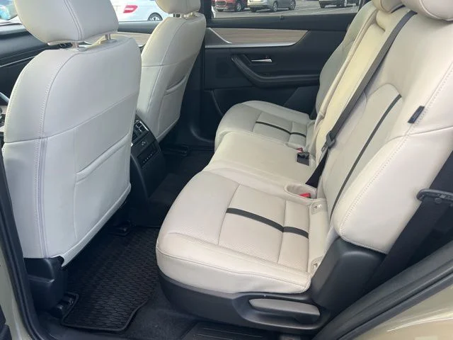2025 Mazda CX-70 Premium Package - Photo 31