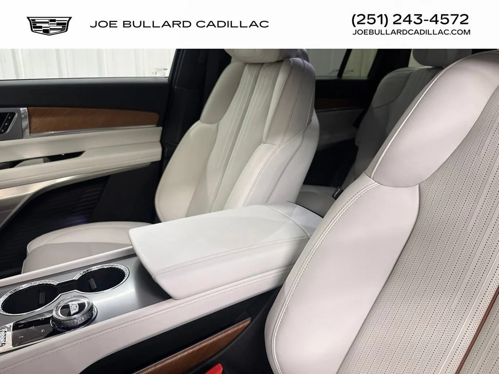 2027 Cadillac VISTIQ Sport - Photo 38