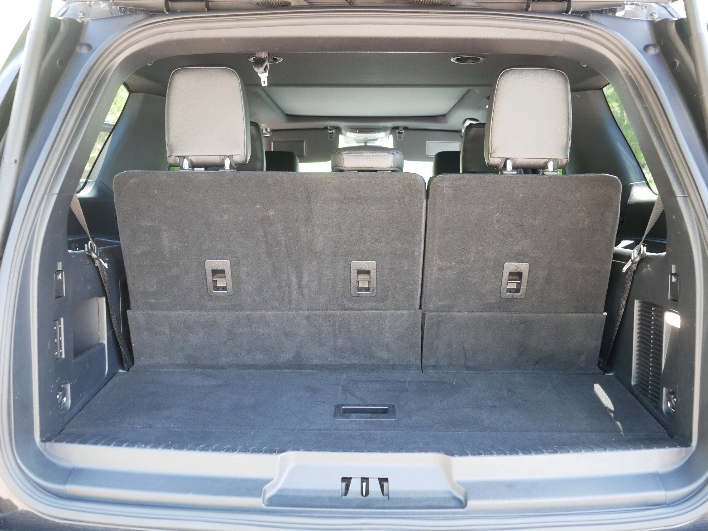 Used 2021 Agate Black Metallic Ford XLT image 18