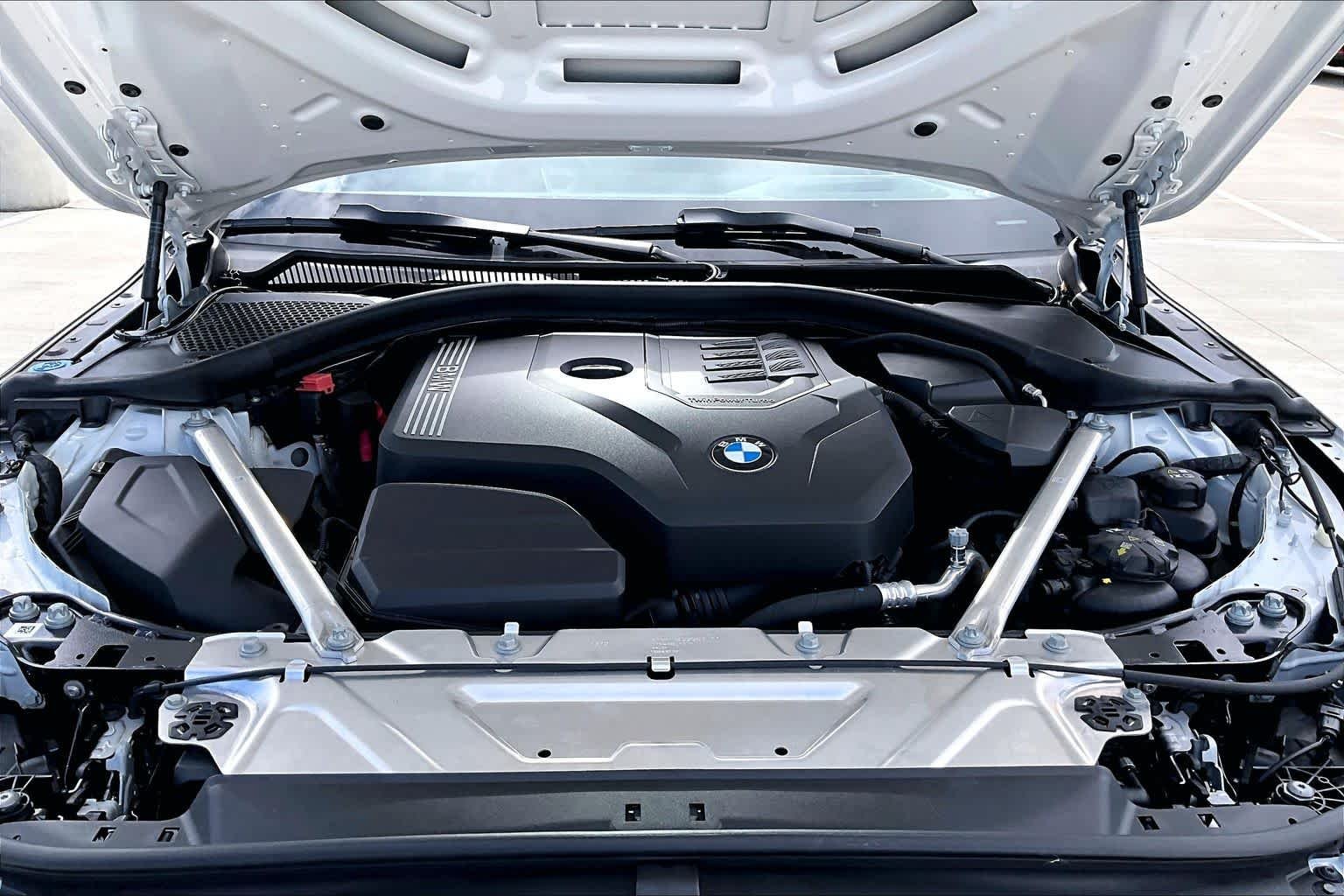Used 2024 Mineral White Metallic BMW 430i xDrive image 28